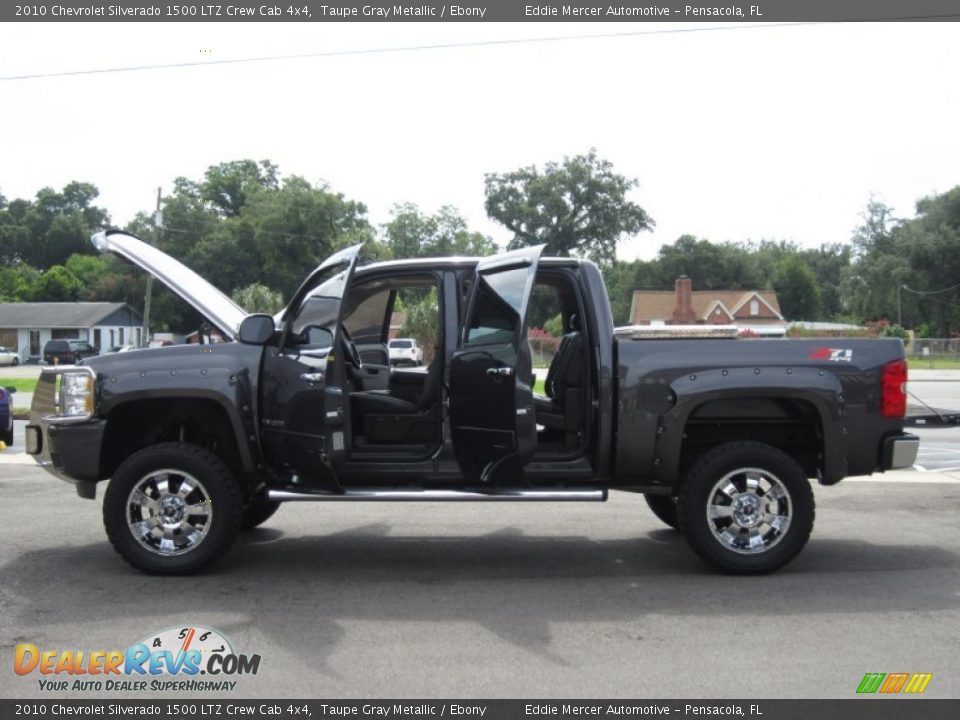 2010 Chevrolet Silverado 1500 LTZ Crew Cab 4x4 Taupe Gray Metallic / Ebony Photo #26