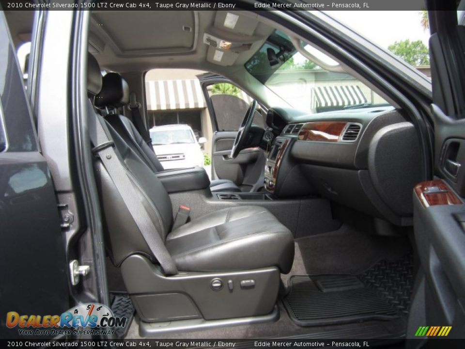 2010 Chevrolet Silverado 1500 LTZ Crew Cab 4x4 Taupe Gray Metallic / Ebony Photo #31