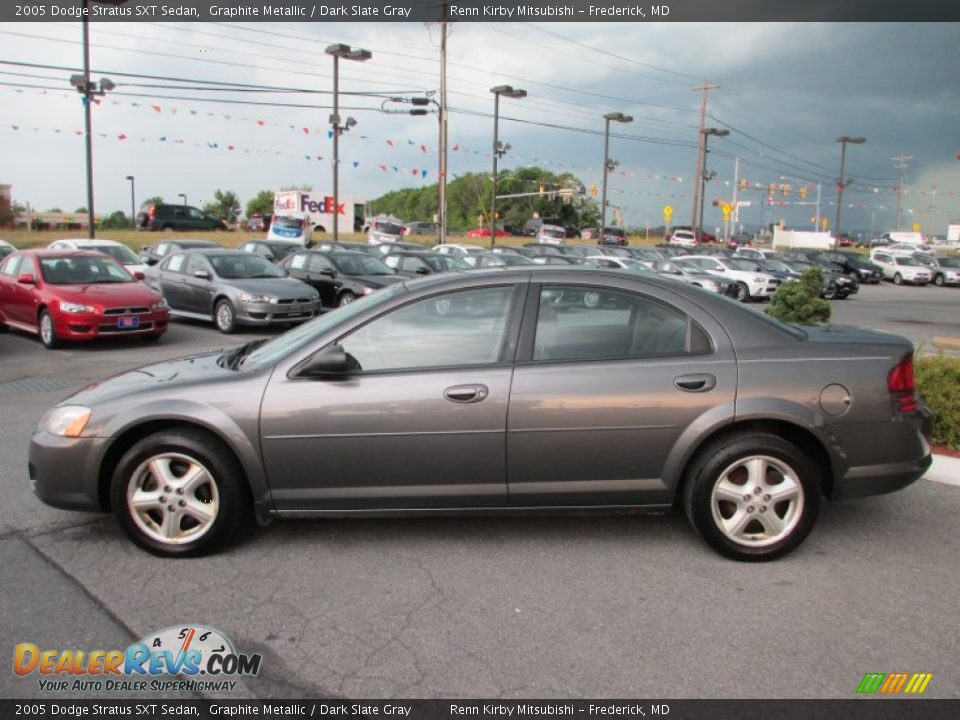 2005 Dodge Stratus SXT Sedan Graphite Metallic / Dark Slate Gray Photo #2
