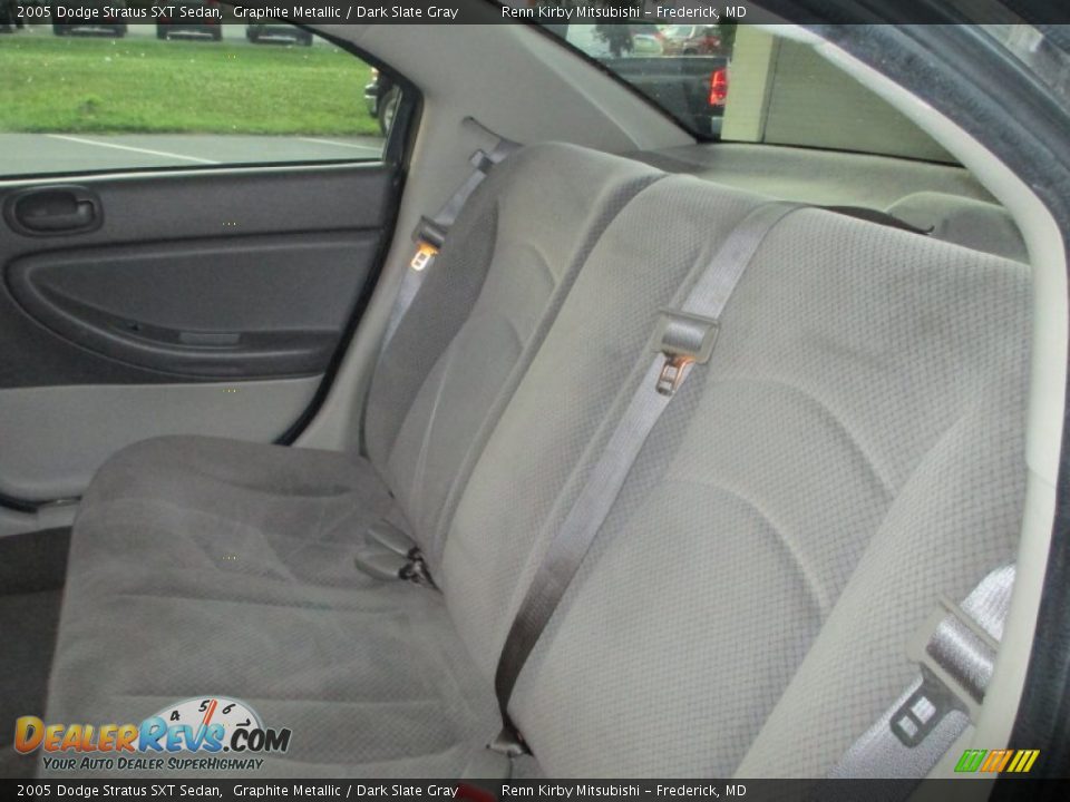 2005 Dodge Stratus SXT Sedan Graphite Metallic / Dark Slate Gray Photo #20