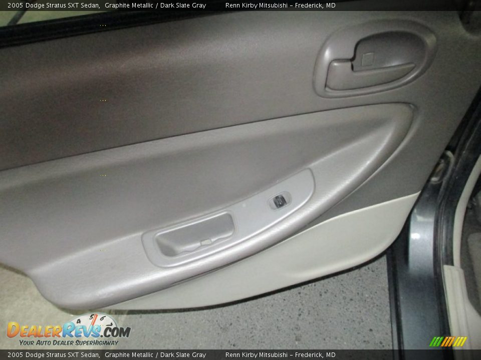 2005 Dodge Stratus SXT Sedan Graphite Metallic / Dark Slate Gray Photo #21