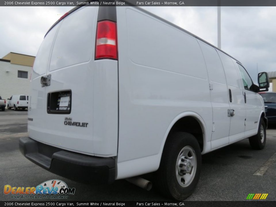 2006 Chevrolet Express 2500 Cargo Van Summit White / Neutral Beige Photo #3