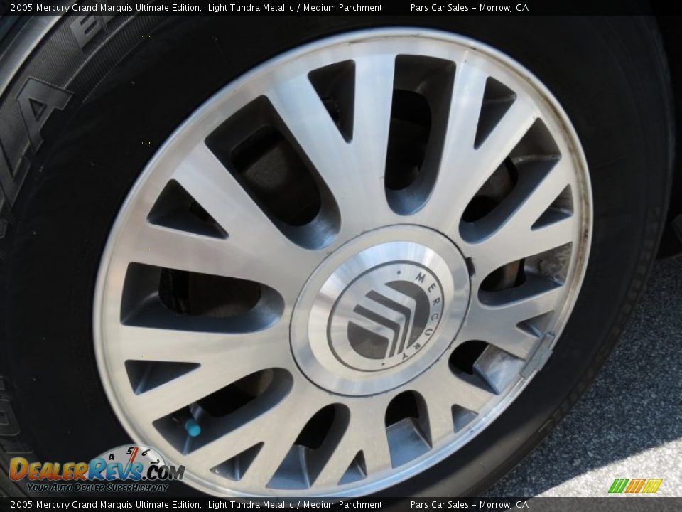2005 Mercury Grand Marquis Ultimate Edition Wheel Photo #5
