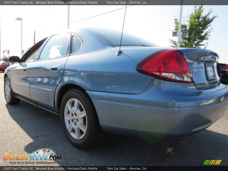 2007 Ford Taurus SE Windveil Blue Metallic / Medium/Dark Pebble Photo #2