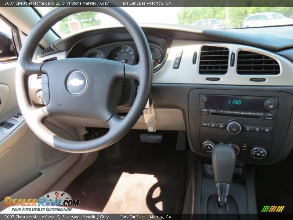 2007 Chevrolet Monte Carlo LS Silverstone Metallic / Gray Photo #10