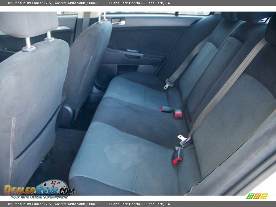 2009 Mitsubishi Lancer GTS Wicked White Satin / Black Photo #4