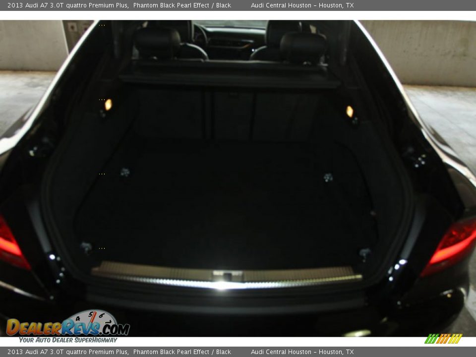 2013 Audi A7 3.0T quattro Premium Plus Phantom Black Pearl Effect / Black Photo #22