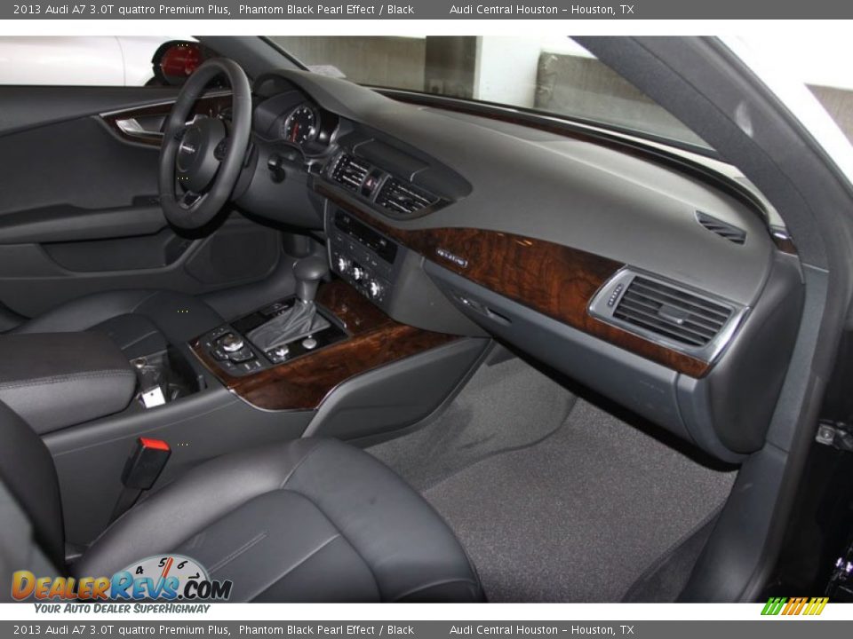 2013 Audi A7 3.0T quattro Premium Plus Phantom Black Pearl Effect / Black Photo #26
