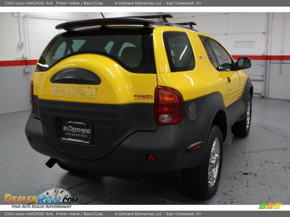 2000 Isuzu VehiCROSS 4x4 Proton Yellow / Black/Gray Photo #10