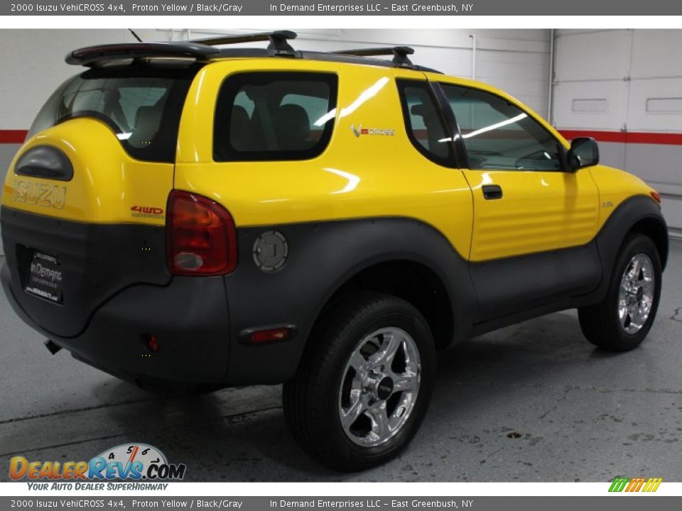 2000 Isuzu VehiCROSS 4x4 Proton Yellow / Black/Gray Photo #11