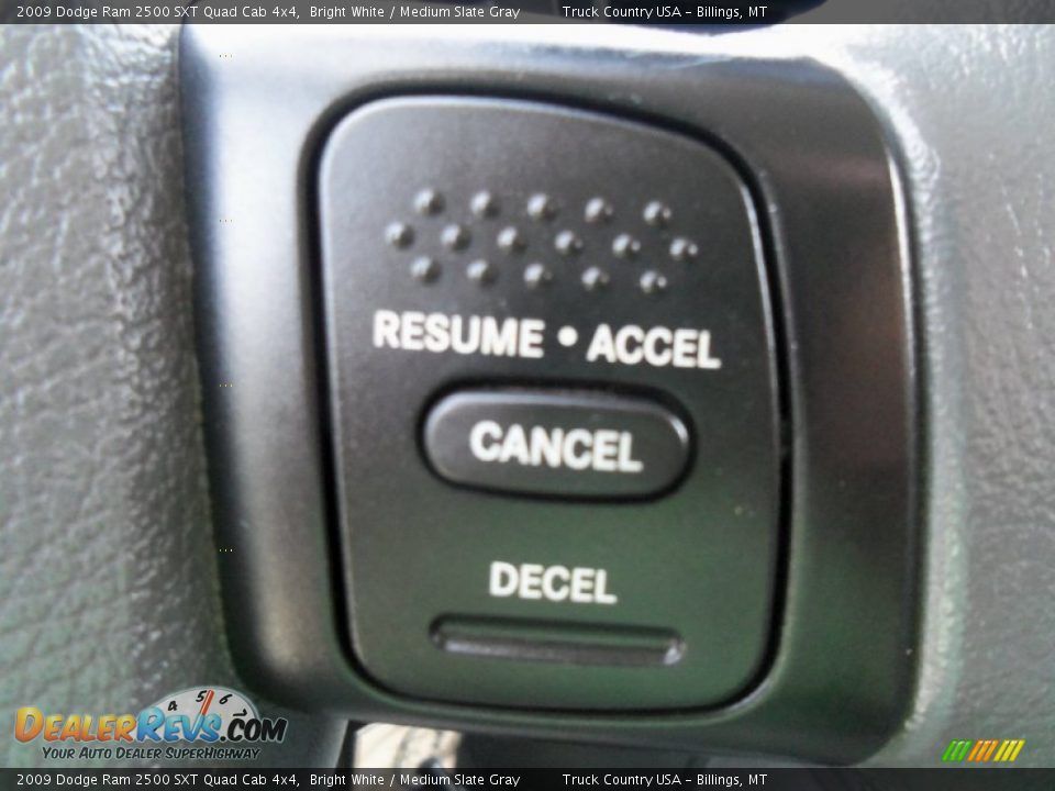 2009 Dodge Ram 2500 SXT Quad Cab 4x4 Bright White / Medium Slate Gray Photo #12