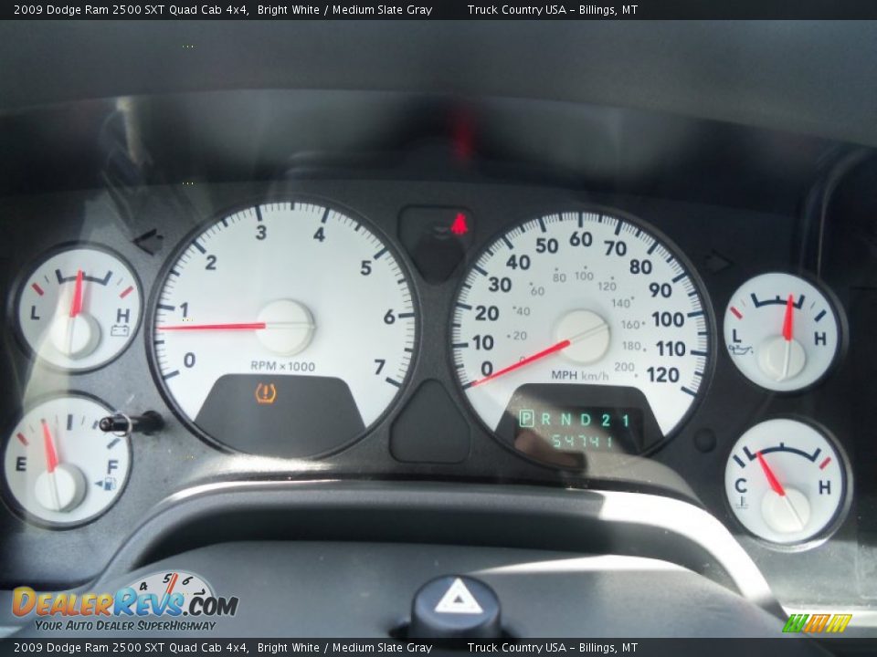 2009 Dodge Ram 2500 SXT Quad Cab 4x4 Bright White / Medium Slate Gray Photo #13