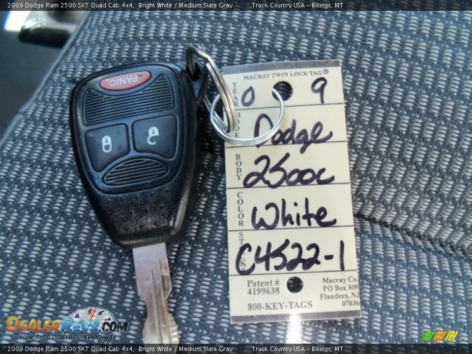 2009 Dodge Ram 2500 SXT Quad Cab 4x4 Bright White / Medium Slate Gray Photo #29