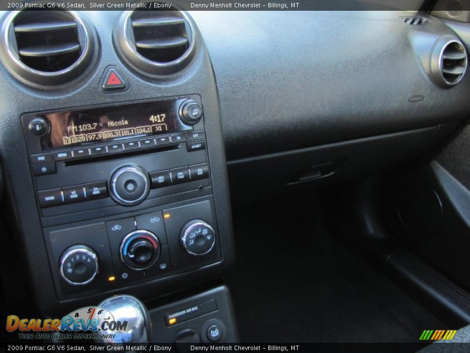 2009 Pontiac G6 V6 Sedan Silver Green Metallic / Ebony Photo #16