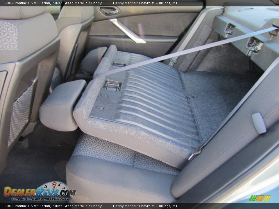 2009 Pontiac G6 V6 Sedan Silver Green Metallic / Ebony Photo #26