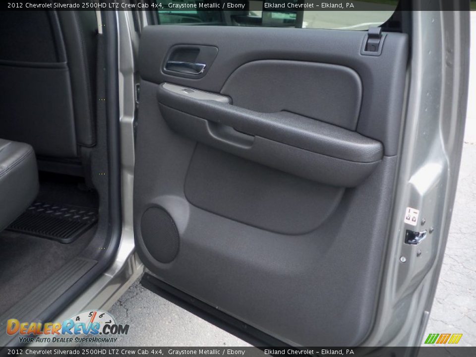 Door Panel of 2012 Chevrolet Silverado 2500HD LTZ Crew Cab 4x4 Photo #18