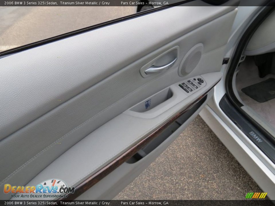 2006 BMW 3 Series 325i Sedan Titanium Silver Metallic / Grey Photo #7
