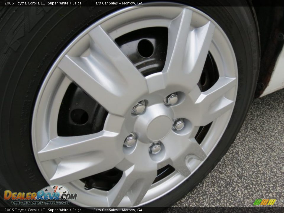 2006 Toyota Corolla LE Super White / Beige Photo #5