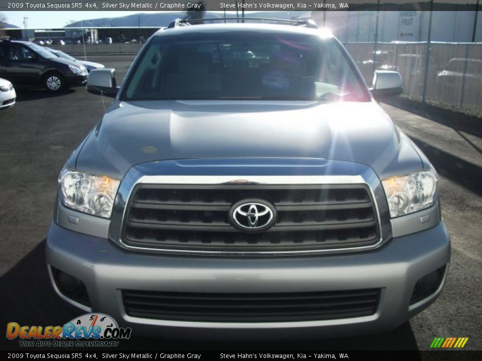 2009 Toyota Sequoia SR5 4x4 Silver Sky Metallic / Graphite Gray Photo #2