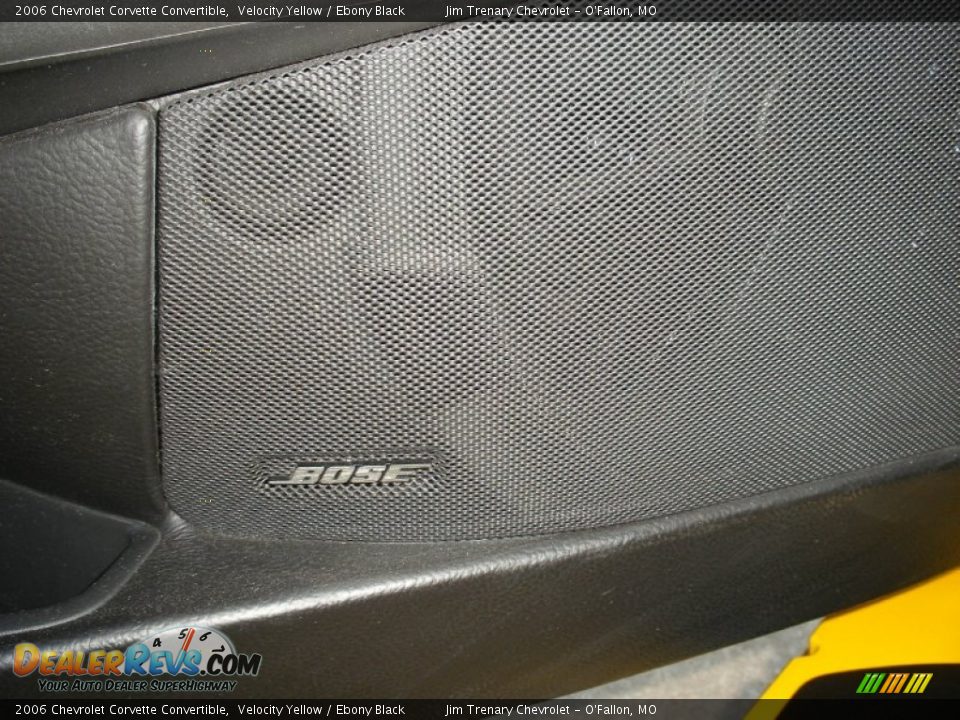 Audio System of 2006 Chevrolet Corvette Convertible Photo #33