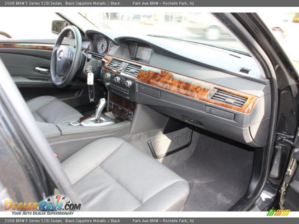 2008 BMW 5 Series 528i Sedan Black Sapphire Metallic / Black Photo #25