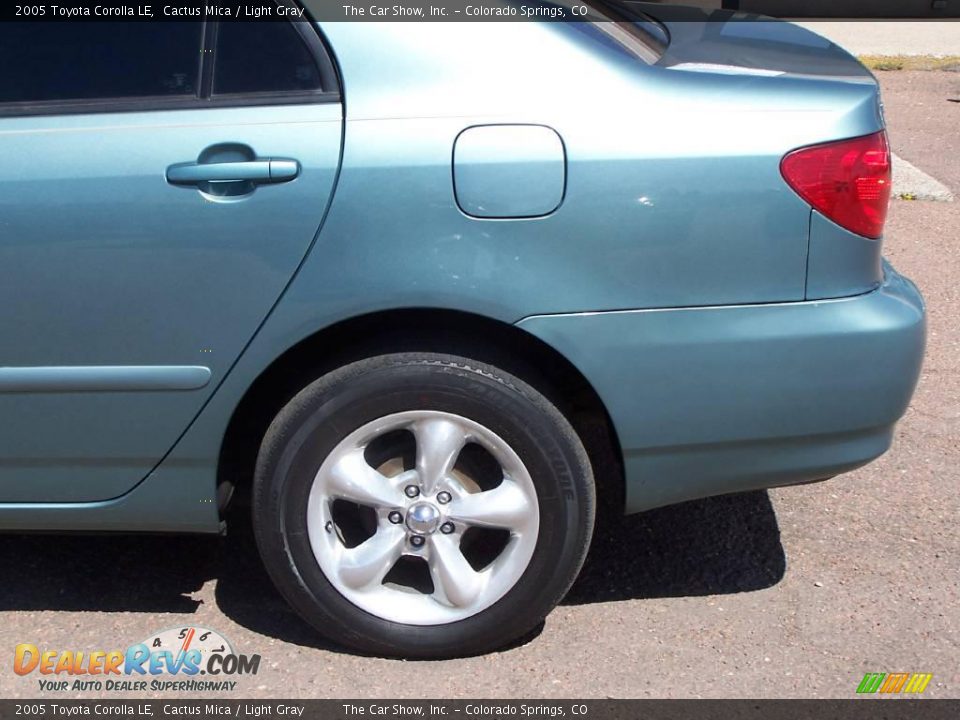 2005 Toyota Corolla LE Cactus Mica / Light Gray Photo #14