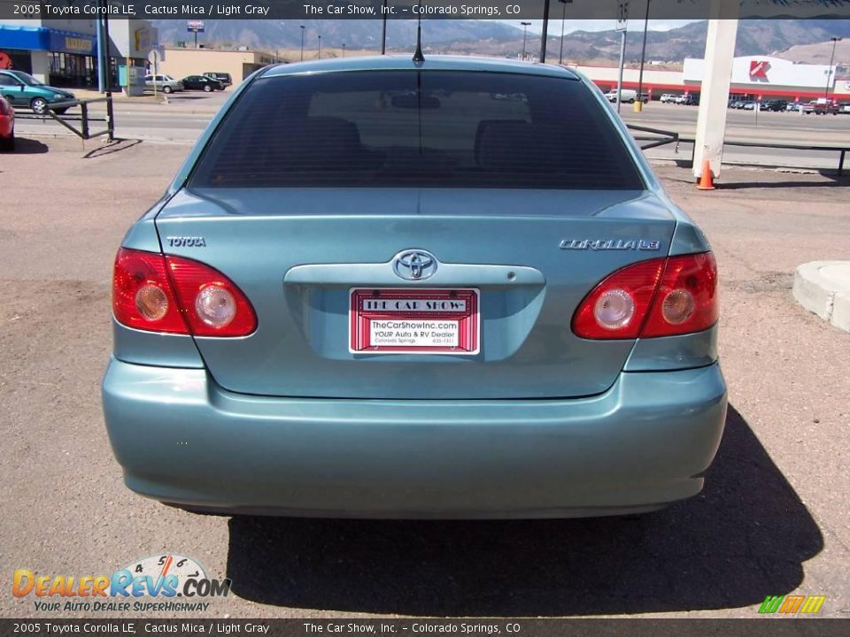 2005 Toyota Corolla LE Cactus Mica / Light Gray Photo #22