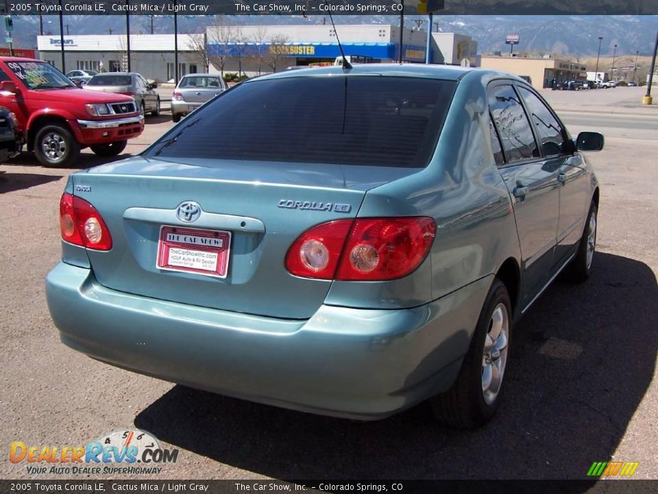 2005 Toyota Corolla LE Cactus Mica / Light Gray Photo #23