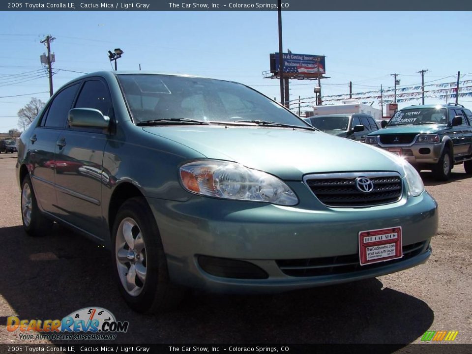 2005 Toyota Corolla LE Cactus Mica / Light Gray Photo #24