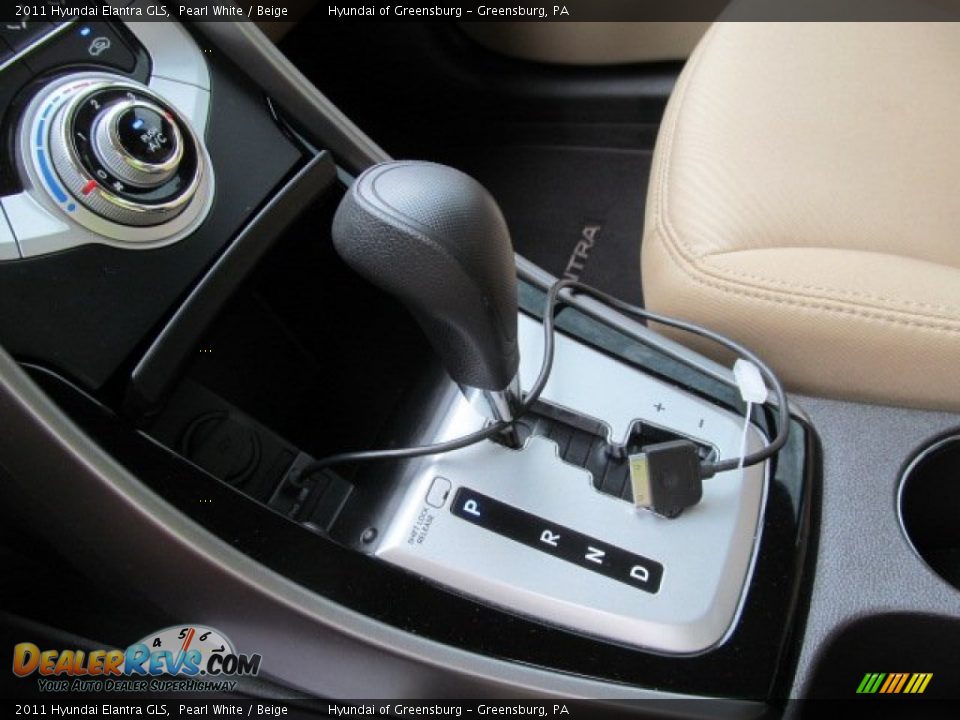 2011 Hyundai Elantra GLS Pearl White / Beige Photo #15