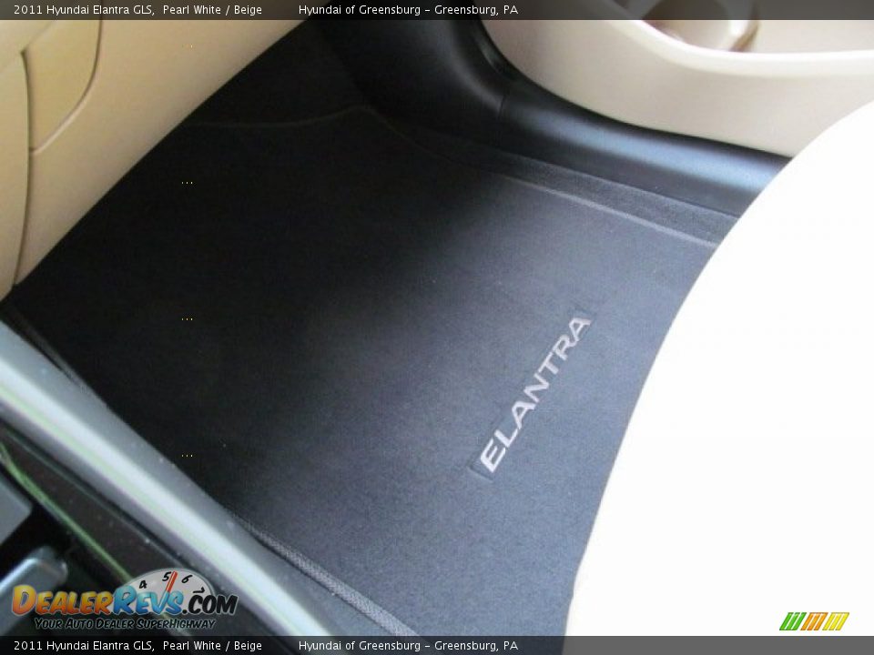 2011 Hyundai Elantra GLS Pearl White / Beige Photo #19