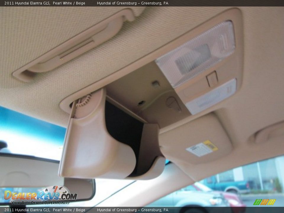 2011 Hyundai Elantra GLS Pearl White / Beige Photo #20