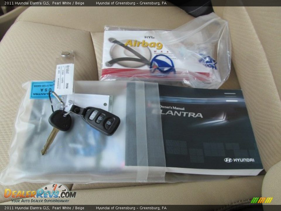2011 Hyundai Elantra GLS Pearl White / Beige Photo #23