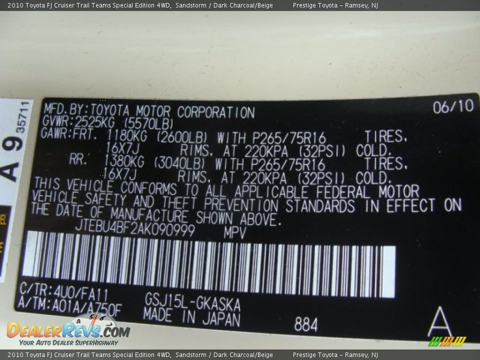 2010 Toyota FJ Cruiser Trail Teams Special Edition 4WD Sandstorm / Dark Charcoal/Beige Photo #15