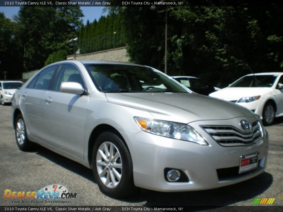 2010 Toyota Camry XLE V6 Classic Silver Metallic / Ash Gray Photo #5