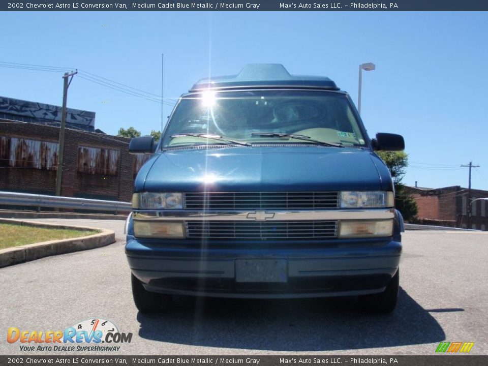 2002 Chevrolet Astro LS Conversion Van Medium Cadet Blue Metallic / Medium Gray Photo #12