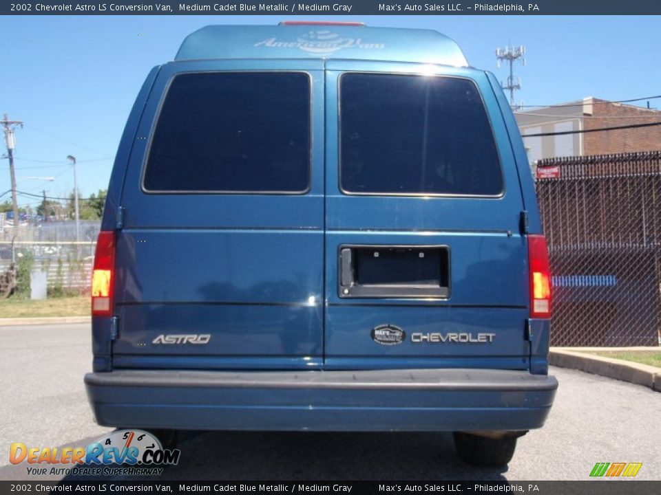 2002 Chevrolet Astro LS Conversion Van Medium Cadet Blue Metallic / Medium Gray Photo #15