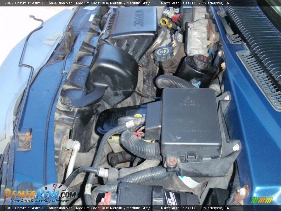 2002 Chevrolet Astro LS Conversion Van 4.3 Liter OHV 12-Valve V6 Engine Photo #32