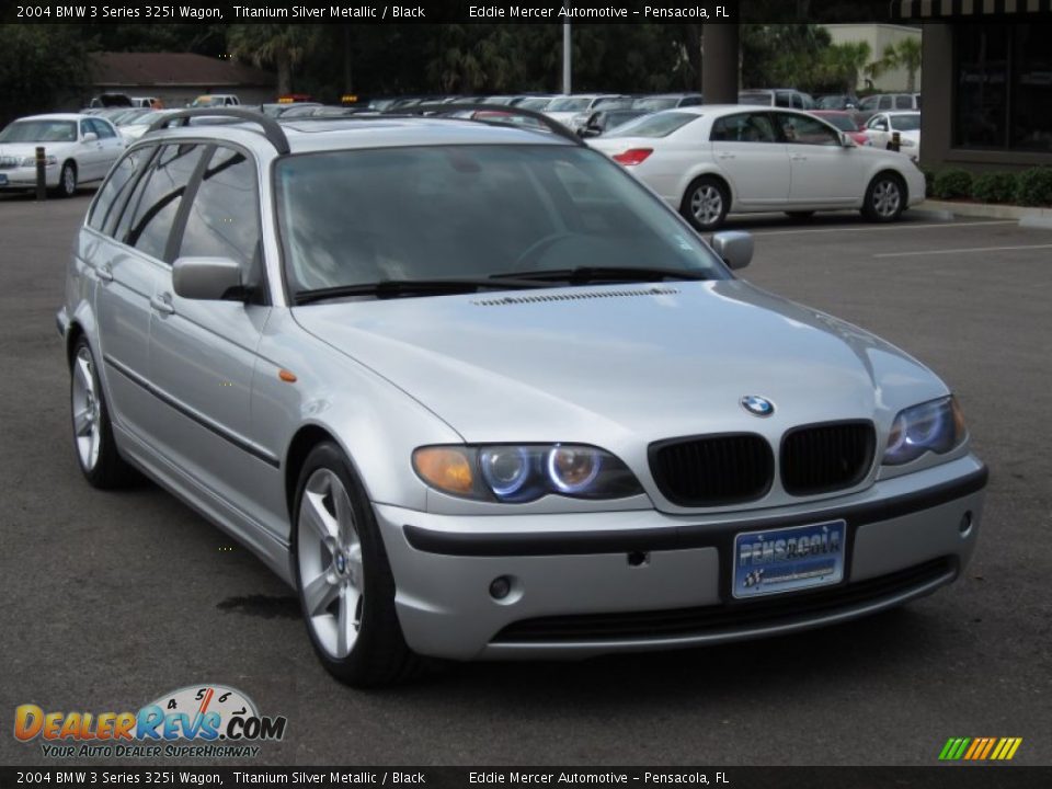 2004 BMW 3 Series 325i Wagon Titanium Silver Metallic / Black Photo #4