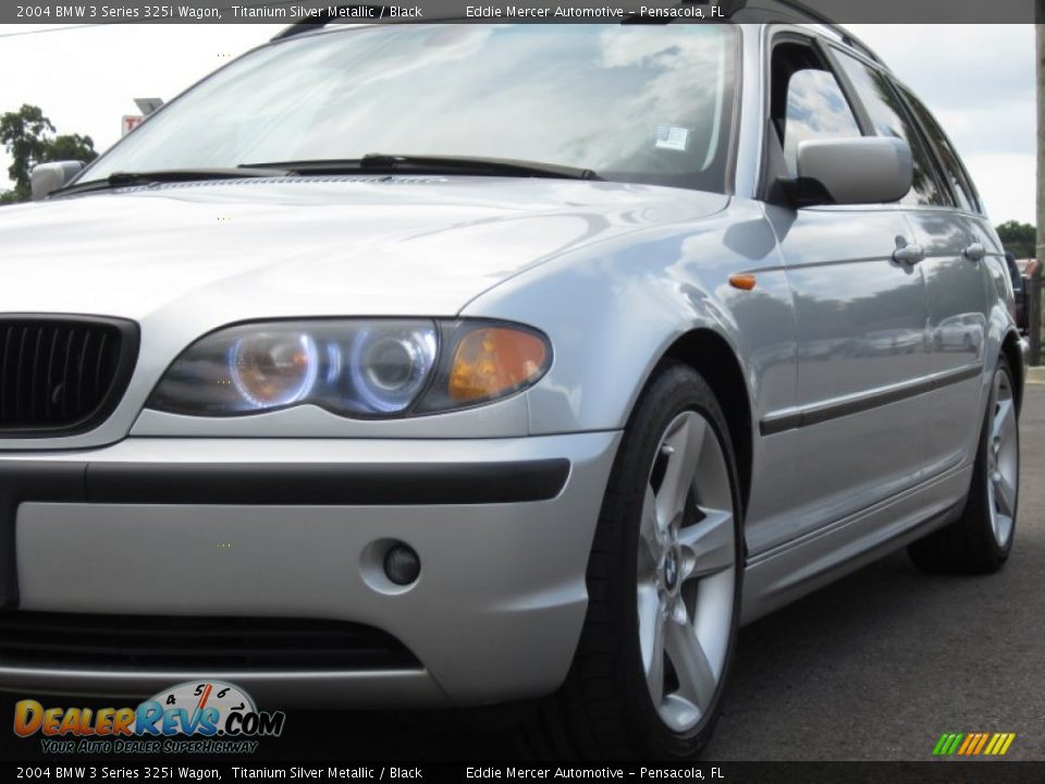 2004 BMW 3 Series 325i Wagon Titanium Silver Metallic / Black Photo #15