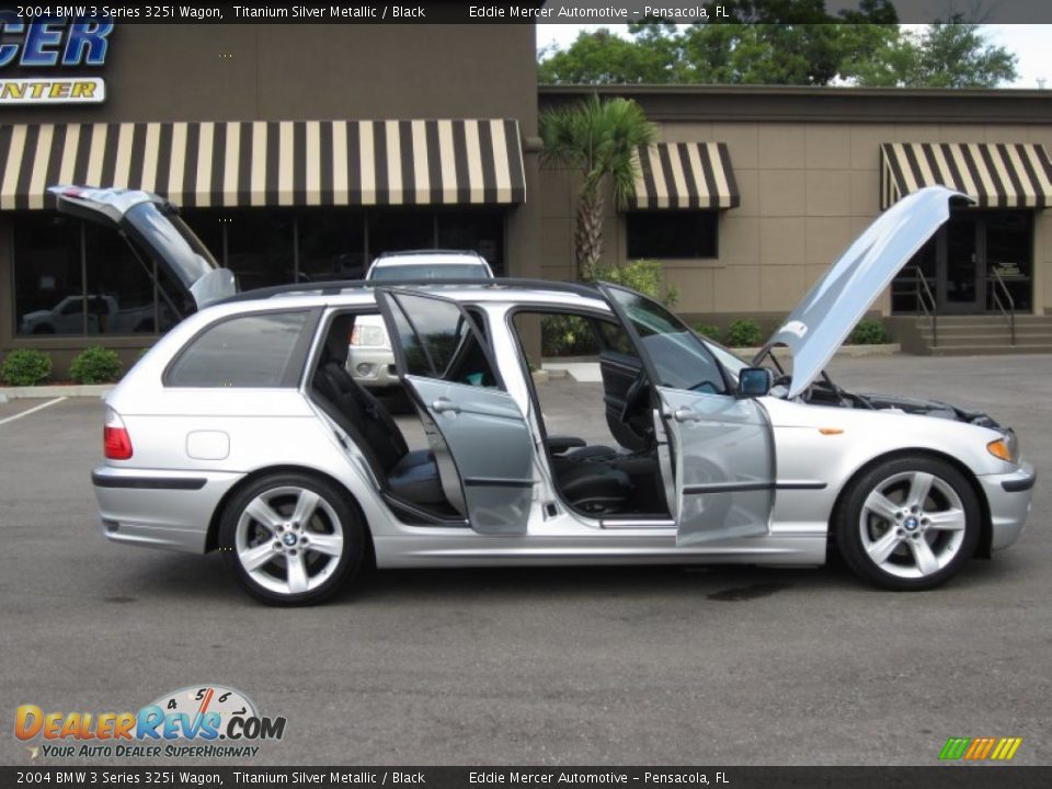 2004 BMW 3 Series 325i Wagon Titanium Silver Metallic / Black Photo #20