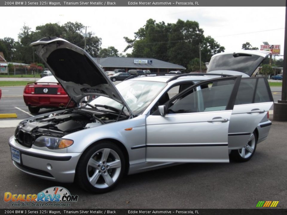 2004 BMW 3 Series 325i Wagon Titanium Silver Metallic / Black Photo #25