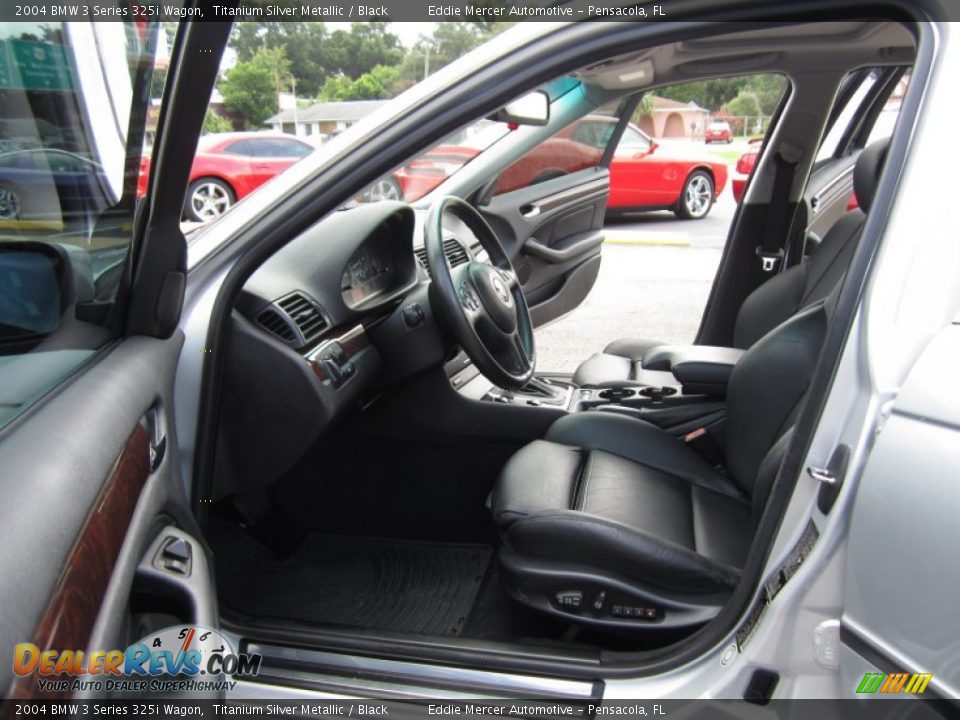 Black Interior - 2004 BMW 3 Series 325i Wagon Photo #26