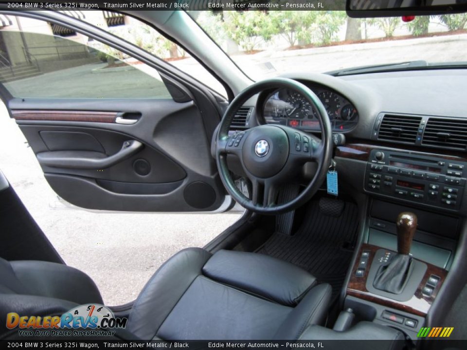 Black Interior - 2004 BMW 3 Series 325i Wagon Photo #34