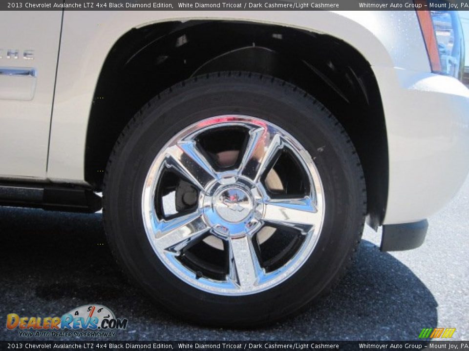2013 Chevrolet Avalanche LTZ 4x4 Black Diamond Edition Wheel Photo #5