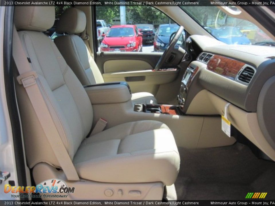 Dark Cashmere/Light Cashmere Interior - 2013 Chevrolet Avalanche LTZ 4x4 Black Diamond Edition Photo #6