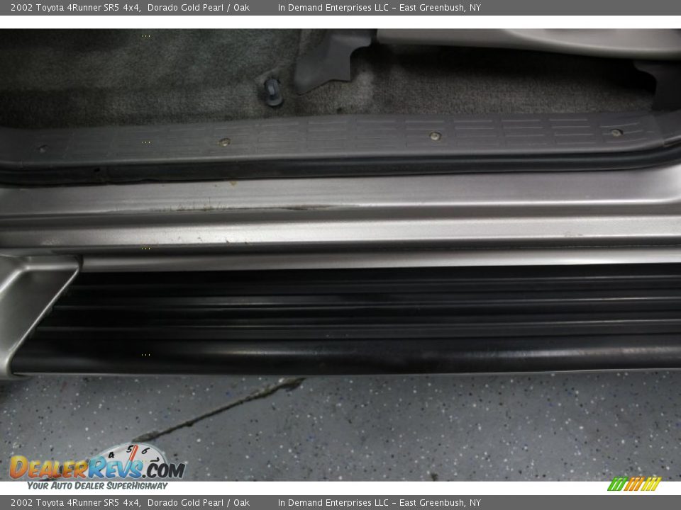 2002 Toyota 4Runner SR5 4x4 Dorado Gold Pearl / Oak Photo #19