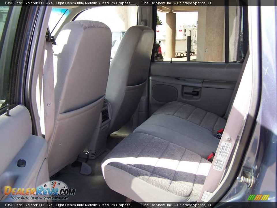 1998 Ford Explorer XLT 4x4 Light Denim Blue Metallic / Medium Graphite Photo #15