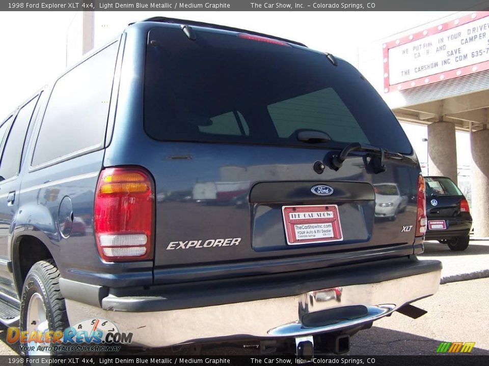 1998 Ford Explorer XLT 4x4 Light Denim Blue Metallic / Medium Graphite Photo #21