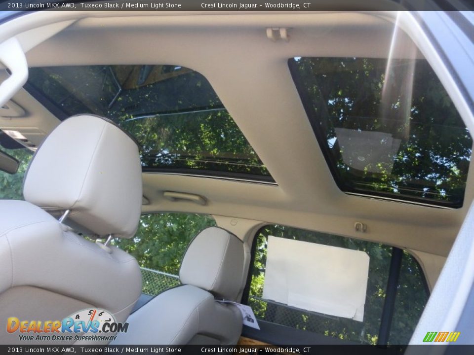 Sunroof of 2013 Lincoln MKX AWD Photo #11